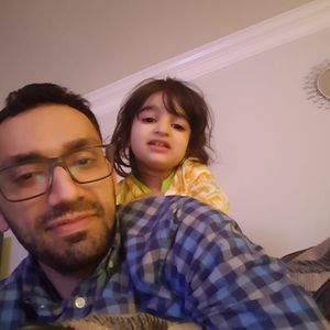 Meet your Posher, Aroosa